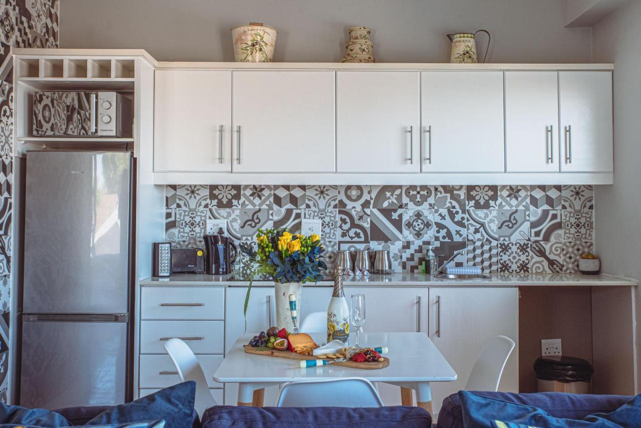 Harbour Cottages, Humewood Port Elizabeth Extérieur photo