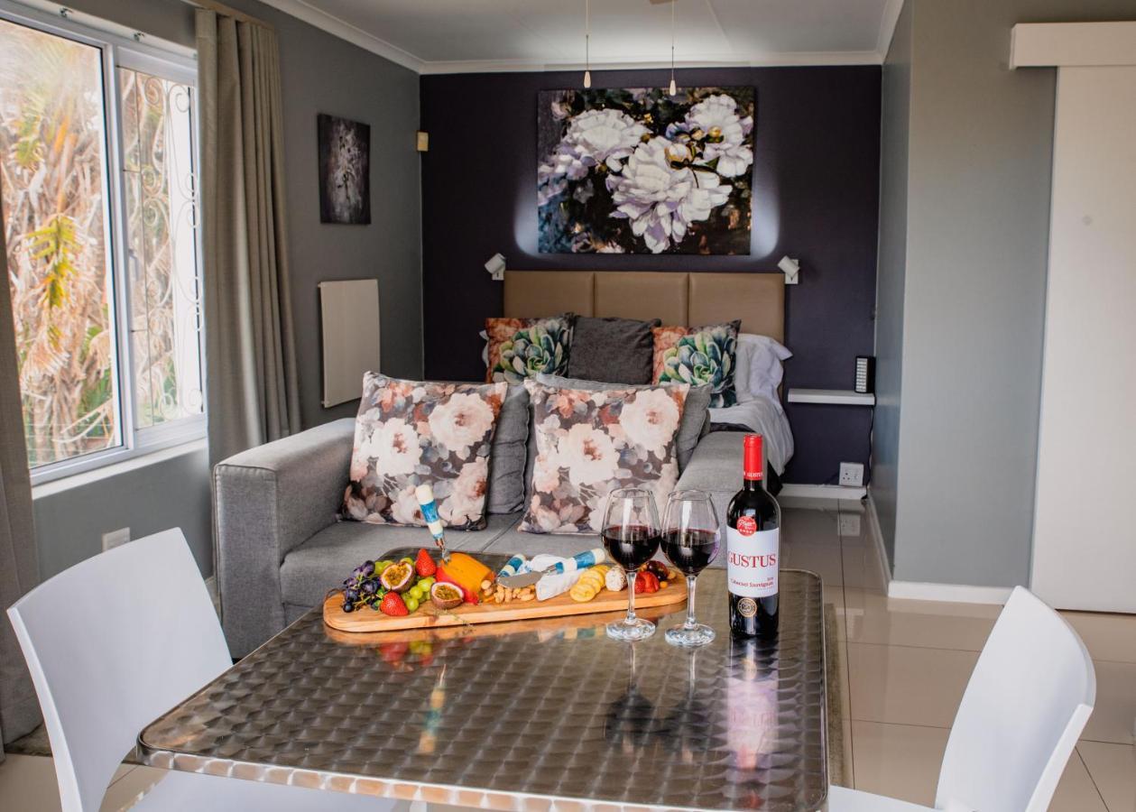 Harbour Cottages, Humewood Port Elizabeth Extérieur photo